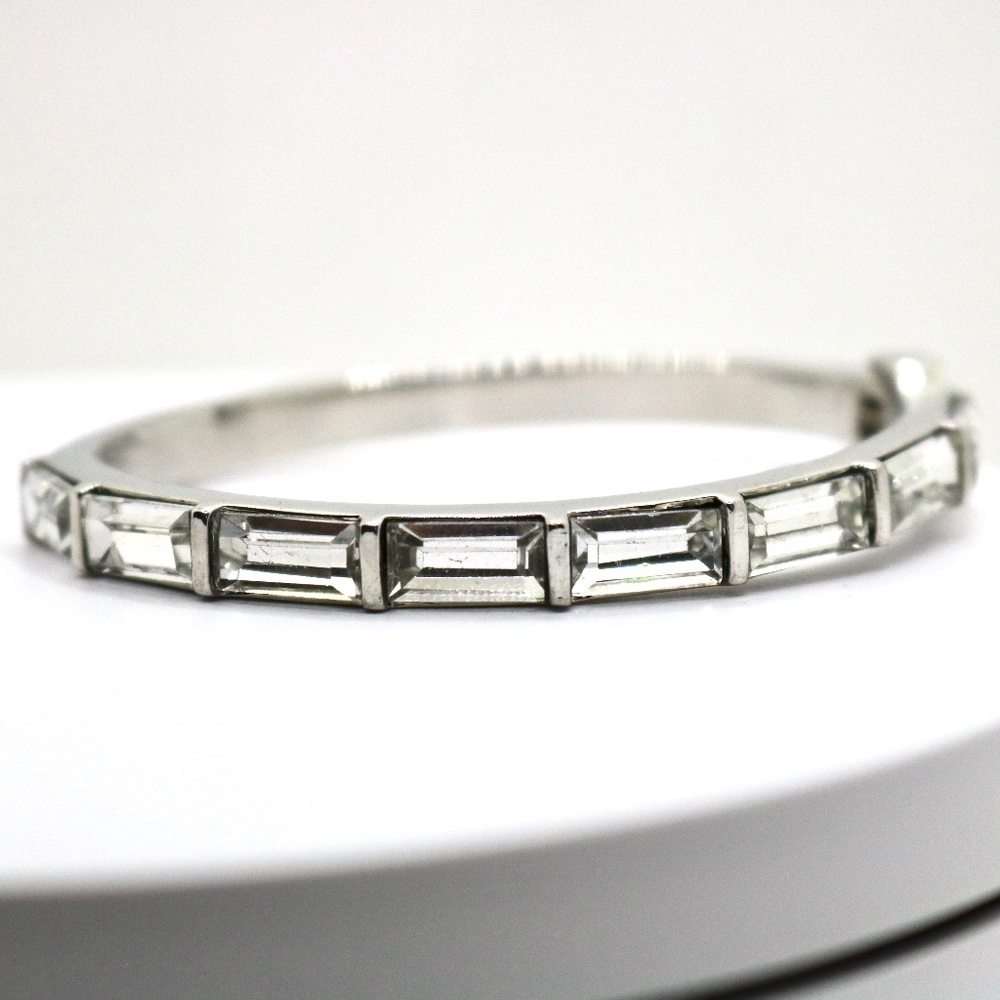 Silver Tone Hinge Bracelet with 8 Baguette Crystals